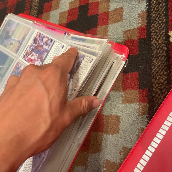 1990 BINDER FULL OF BASEBALL CARDS+ FOOTBALL CARDS - Picture 5 of 7